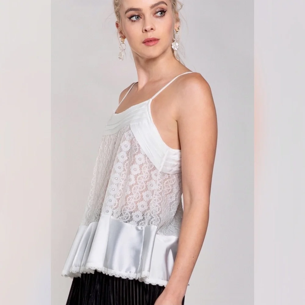 POL Ivory Satin & Lace Cami Top - Picture 7 of 10